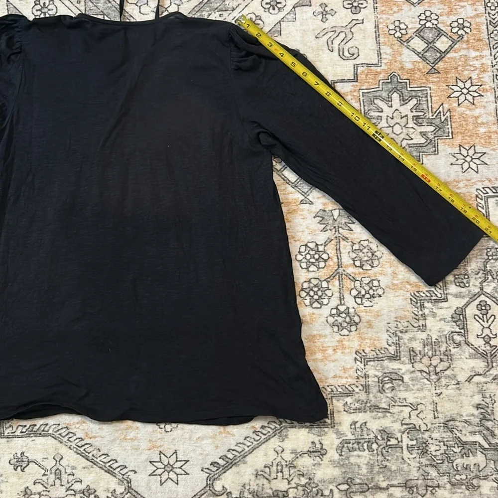 LOFT L black lightweight boho peasant blouse; 💯 cotton, tassel neck, puff sleeve